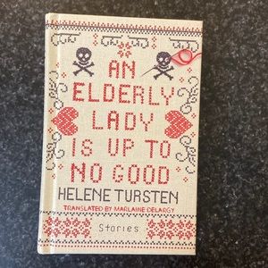 An elderly lady is up to no good by Helene Tursten. Hardcover pocketbook. New.